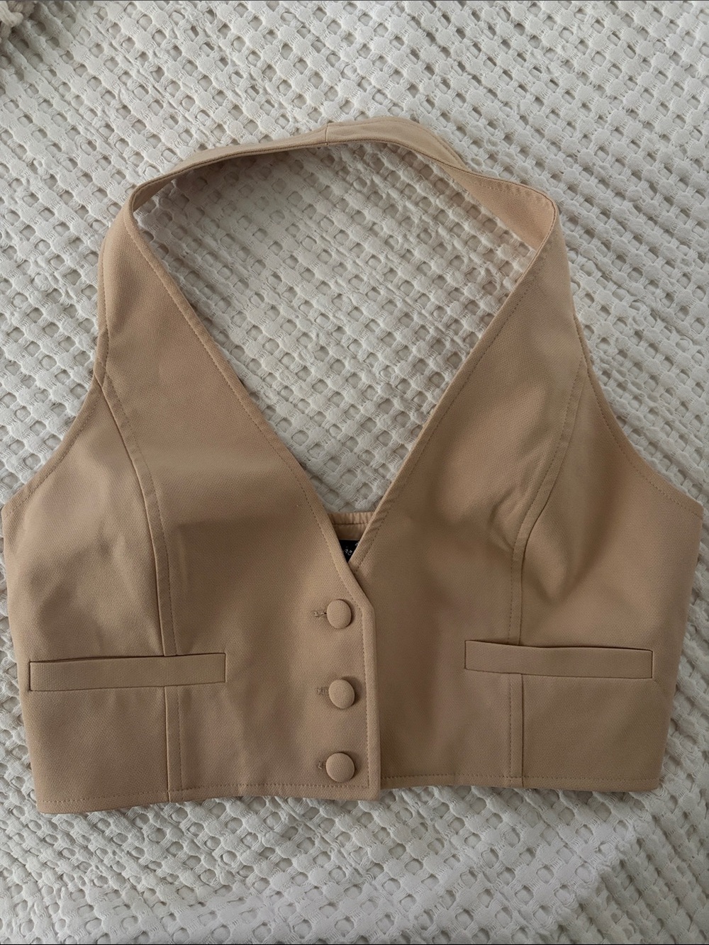 Halter neck cropped vest - NWoT